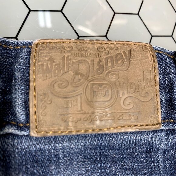 Disney Parks WDW Jeans Womens 6 Mickey Mouse Embroidered Pockets Straight Leg - Picture 10 of 15